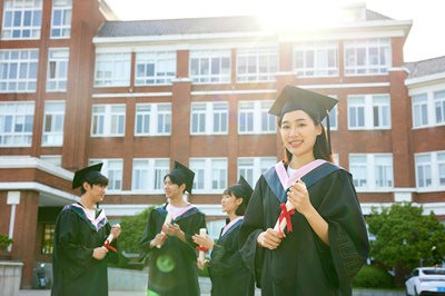 吉林師范大學(xué)在職研究生畢業(yè)能不能拿學(xué)位？