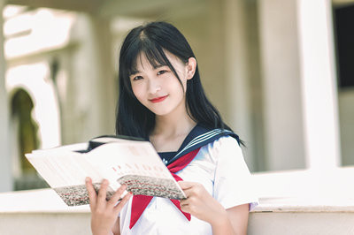西華師范大學(xué)在職研究生費用大概需要多少？