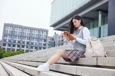 2024河南科技大學(xué)在職研究生和全日制有什么不同？