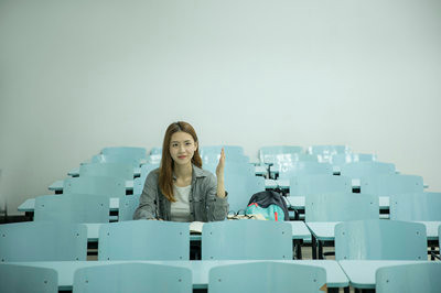 內(nèi)蒙古民族大學(xué)在職研究生畢業(yè)能不能拿學(xué)位？