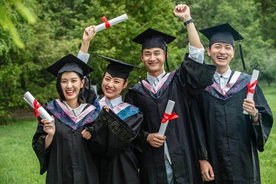 天津科技大學(xué)在職研究生畢業(yè)能不能拿學(xué)位？