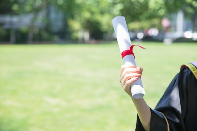 內蒙古農業(yè)大學在職研究生費用大概需要多少？