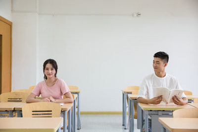 軍隊學(xué)歷如何報考渤海大學(xué)在職研究生？