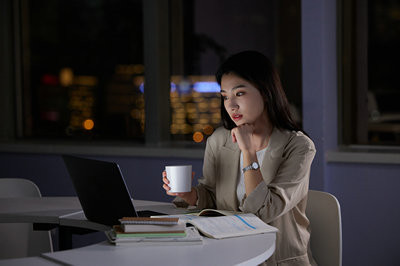 河北科技大學(xué)在職研究生論文答辯難嗎？