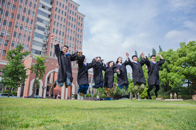 湖南師范大學(xué)在職研究生論文答辯難嗎？