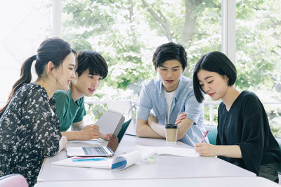 浙江工商大學(xué)在職研究生和全日制研究生的區(qū)別！