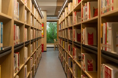 中國人民大學(xué)在職研究生報(bào)名方式是什么，入學(xué)需要考試嗎？