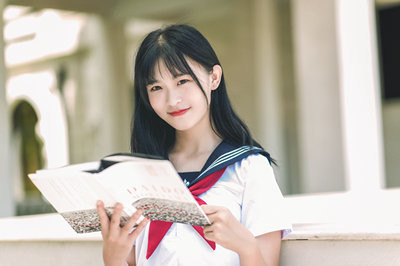 2024年甘肅中醫(yī)藥大學(xué)在職研究生招生方式是什么？