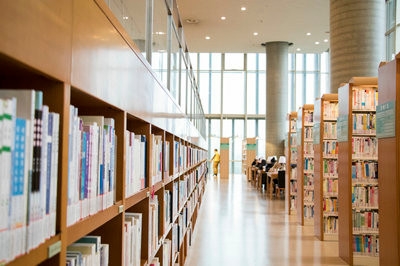 上海財經大學在職研究生報考條件有哪些，考試難度大不大？