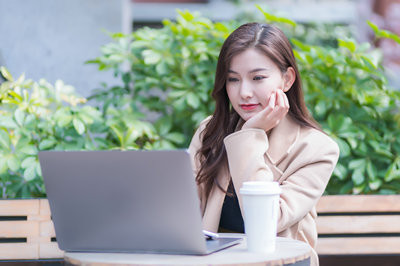報考2025年湖北中醫(yī)藥大學在職研究生如何選擇專業(yè)？
