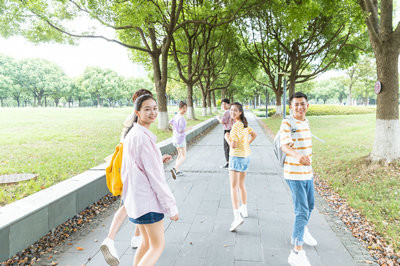 2025報(bào)考中國(guó)政法大學(xué)在職研究生有什么優(yōu)勢(shì)？