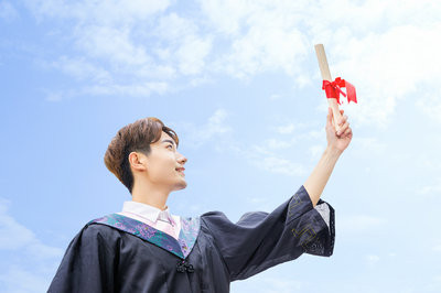 2025年西南政法大學(xué)在職研究生在哪里報(bào)名？