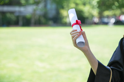 2025年武漢科技大學(xué)在職研究生在哪里報名？
