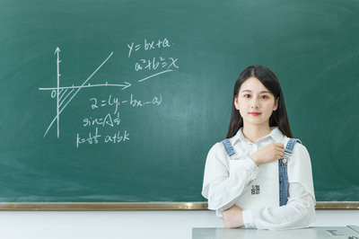 2025年對外經濟貿易大學在職研究生報考條件是什么？