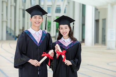 2025北京語言大學在職研究生能免試入學嗎？