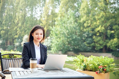 2025河北科技大學(xué)在職研究生和全日制有什么不同？