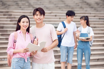 2025北京工商大學在職研究生能免試入學嗎？