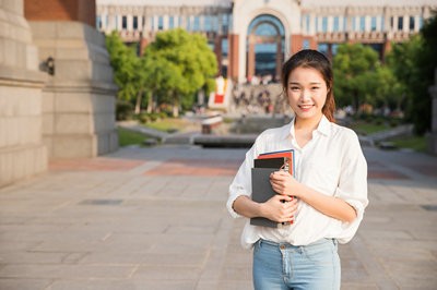 華東政法大學非全日制研究生招生專業(yè)及學制學費一覽表2025