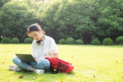 2025北京外國語大學(xué)在職研究生報(bào)考途徑有哪些？