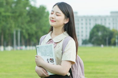 無學(xué)士學(xué)位可以報考北京大學(xué)高級研修班嗎？