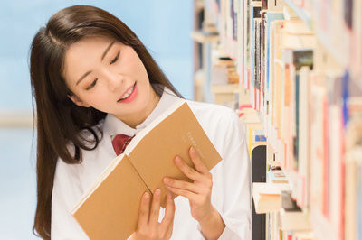 畢業(yè)不滿三年能否報(bào)考北京航空航天大學(xué)在職研究生？