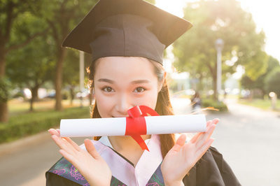 2021年湖南大學在職研究生報考條件是什么？