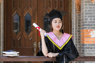 2021年西南財經(jīng)大學在職研究生是單證還是雙證？