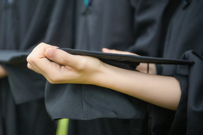 2021年上海財(cái)經(jīng)大學(xué)在職研究生熱門專業(yè)很多嗎？
