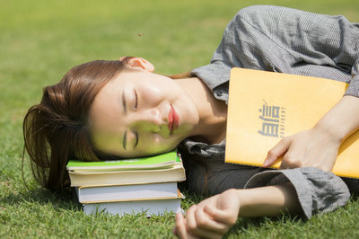 對(duì)外經(jīng)濟(jì)貿(mào)易大學(xué)在職研究生