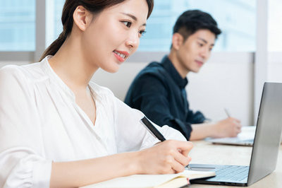 本科有學(xué)位能否報(bào)考獸醫(yī)學(xué)在職研究生？