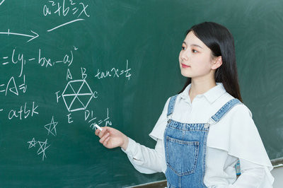 暨南大學(xué)在職研究生適合大專畢業(yè)生學(xué)嗎？