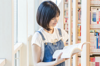 西南財經(jīng)大學(xué)在職研究生授課情況方式是怎樣的？