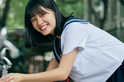 旅游管理在職研究生學(xué)費(fèi)是不是很高？