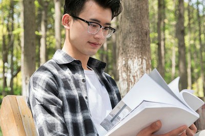 2022年專業(yè)碩士在職研究生什么時候報名？