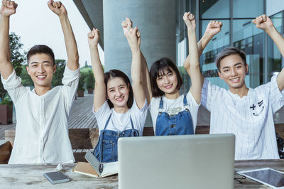 報考2022年江西財經(jīng)大學(xué)在職研究生好嗎？