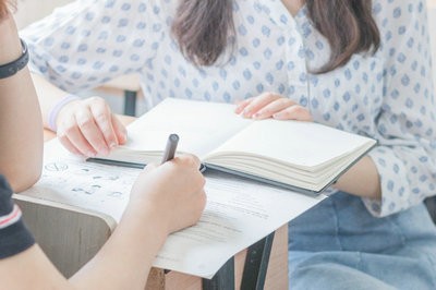 讀2022年中國(guó)政法大學(xué)在職研究生學(xué)出來(lái)發(fā)什么證？