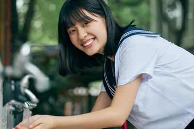 華東理工大學(xué)在職研究生學(xué)費(fèi)如何繳納？