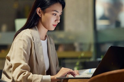 中國人民大學(xué)在職課程培訓(xùn)班考試考哪幾科？