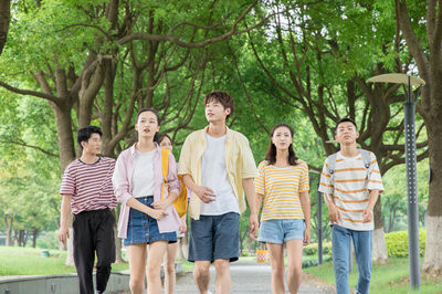 中外合作辦學(xué)在職研究生報(bào)考需要符合什么條件？