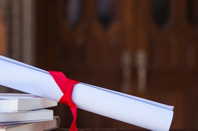人民大學(xué)在職課程培訓(xùn)班報考究竟有何優(yōu)勢？