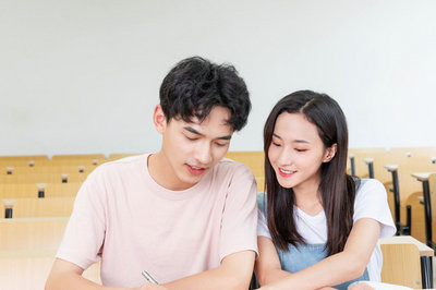 2022報(bào)考大連大學(xué)在職研究生需要到學(xué)校上課嗎？