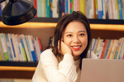 對外經(jīng)濟(jì)貿(mào)易大學(xué)在職研究生