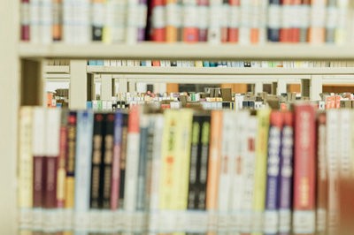 江西師范大學(xué)在職研究生報(bào)考有年齡限制嗎？