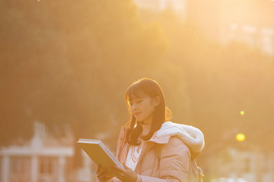 音樂在職研究生上課有規(guī)定時間嗎？