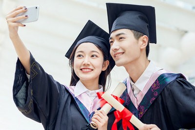 武漢工程大學(xué)在職研究生一般一年學(xué)費(fèi)需要多少？