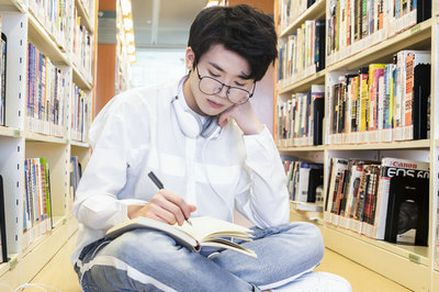 英語筆譯在職研究生