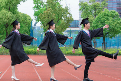 選擇同濟(jì)大學(xué)在職研究生報考靠譜嗎？