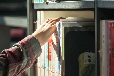 報考資產(chǎn)評估在職研究生論文答辯要求高嗎？