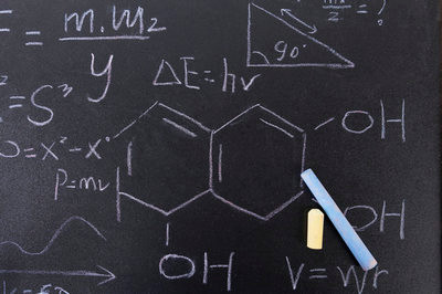 本科畢業(yè)可以報考西南交通大學在職研究生嗎？
