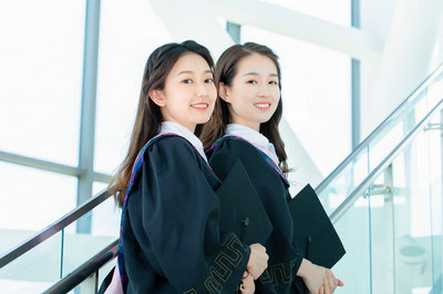 美國(guó)渥太華大學(xué)國(guó)際碩士